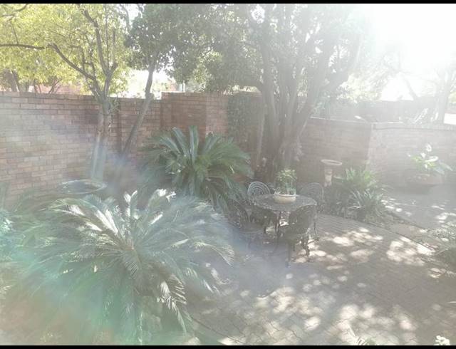 2 BEDROOM PROPERTY TO RENT IN ASHLEA GARDENS